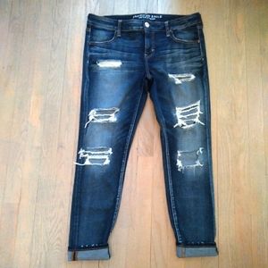 American Eagle Fringed Capri's. Size 14